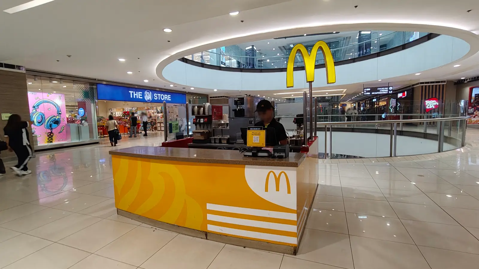 MCDONALD'S TAKE OUT in SM City Fairview
